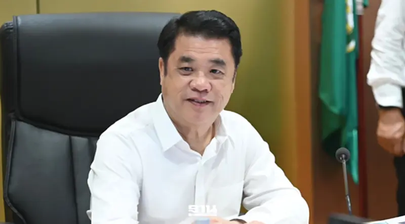 "สุริยะ" ปลื้มไร่ละ 1,000 บาท ลดต้นทุนชาวนา 4.5 ล้านครัวเรือน "สุริยะ" ปลื้มไร่ละ 1,000 บาท ลดต้นทุนชาวนา 4.5 ล้านครัวเรือน