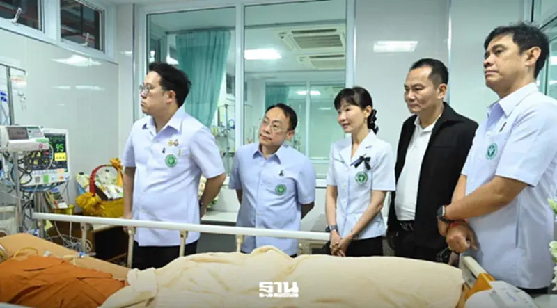 อัปเดตรถชนพระธุดงค์ รักษาใน รพ. 3 แห่ง รวม 9 รูป อัปเดตรถชนพระธุดงค์ รักษาใน รพ. 3 แห่ง รวม 9 รูป