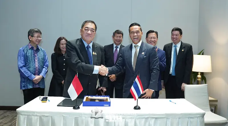 บรรยากาศการลงนามบันทึกความเข้าใจ (MOU) ด้าน Carbon Market Cooperation