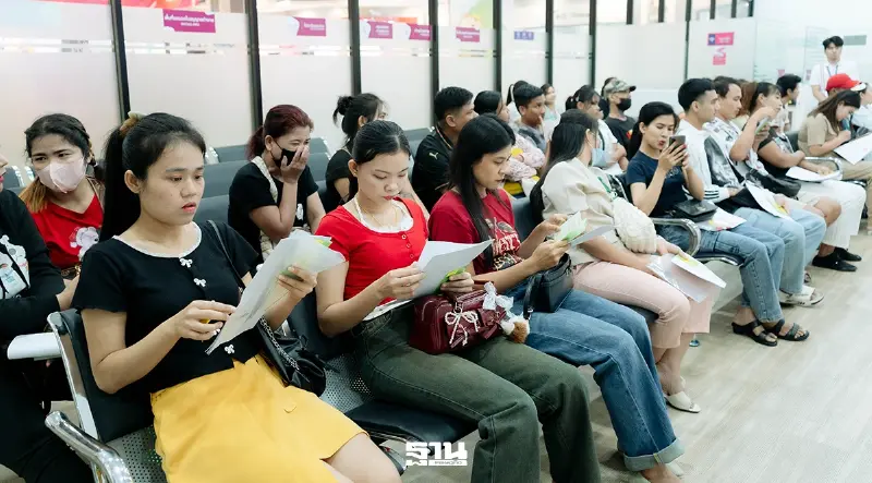 “ฟิวร์เจอร์ สกาย”ลุยฟ้องกรมการจัดหางาน ปมค้างจ่าย e-WorkPermit กว่า 700 ล้าน “ฟิวร์เจอร์ สกาย”ลุยฟ้องกรมการจัดหางาน ปมค้างจ่าย e-WorkPermit กว่า 700 ล้าน