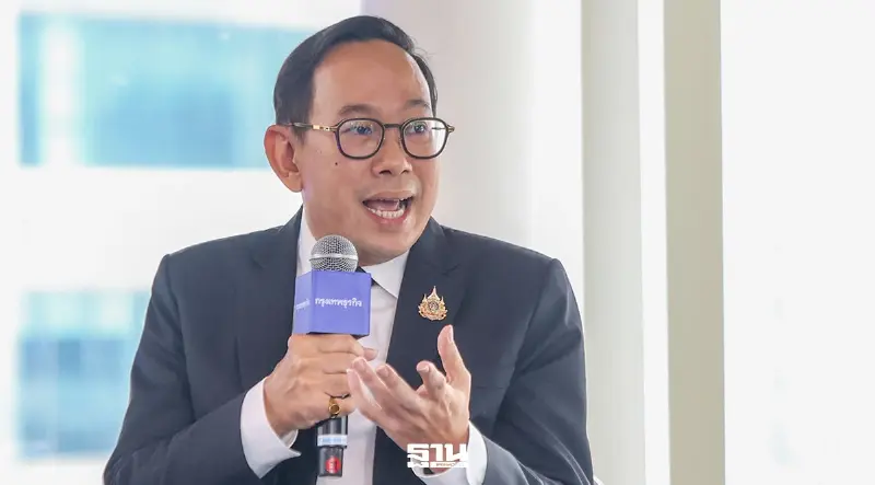 เปิดร่าง PDP 2026 ดันไฟฟ้าสะอาด 65% จับตาโซลาร์รูฟท็อปทะลุ 16,000 เมกฯ เปิดร่าง PDP 2026 ดันไฟฟ้าสะอาด 65% จับตาโซลาร์รูฟท็อปทะลุ 16,000 เมกฯ