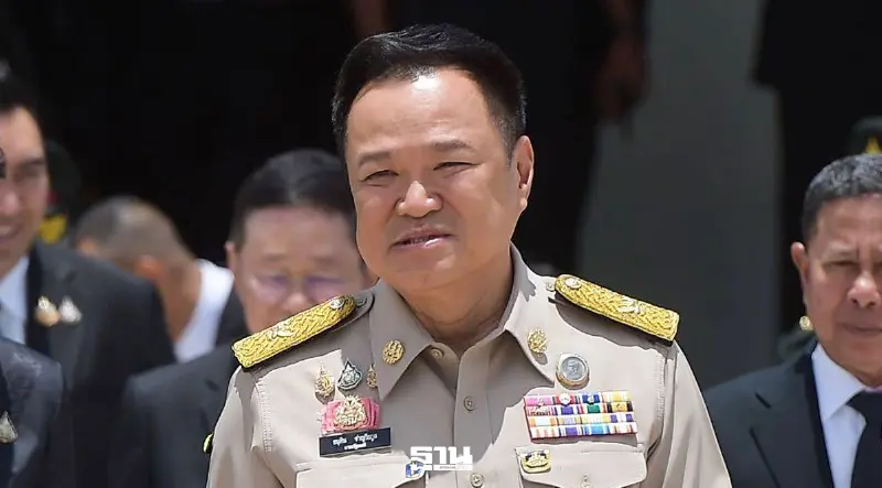 'นายกฯ' ย้ำทูลเกล้าฯ 'หมอสรณ' พ้นประธาน กสทช. ยึดกม.-ขั้นตอน ใช้ดุลยพินิจตัดสินไม่ได้