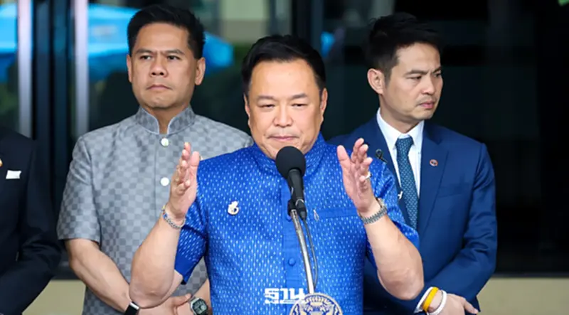 ล้อมคอก “กราดยิง” นายกฯสั่งร่าง พ.ร.บ.ปืนใหม่ เปิดทางคืนปืนเถื่อน เว้นโทษ ล้อมคอก “กราดยิง” นายกฯสั่งร่าง พ.ร.บ.ปืนใหม่ เปิดทางคืนปืนเถื่อน เว้นโทษ