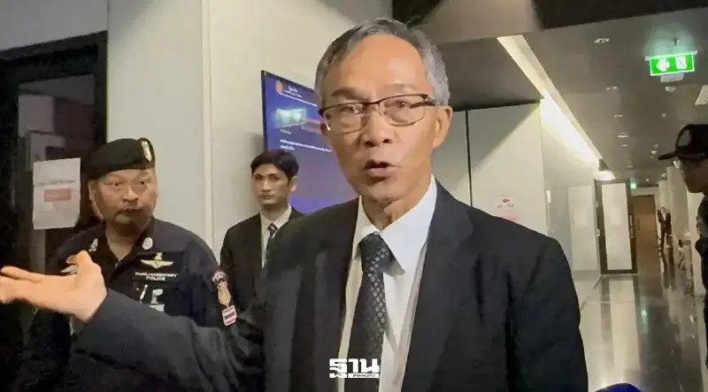 “เกียรติพงศ์”ยันกก.สรรหา กสทช. มีอำนาจชี้ขาด“หมอสรณ” โต้ปมสถานะเกษียณ “เกียรติพงศ์”ยันกก.สรรหา กสทช. มีอำนาจชี้ขาด“หมอสรณ” โต้ปมสถานะเกษียณ