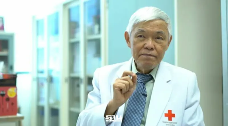 'หมอยง' ชี้ 'โควิด-19' ปี 6 ความรุนแรงไม่ต่างจาก 'ไข้หวัดใหญ่' แต่วัคซีนยังวิ่งตามหลัง 'หมอยง' ชี้ 'โควิด-19' ปี 6 ความรุนแรงไม่ต่างจาก 'ไข้หวัดใหญ่' แต่วัคซีนยังวิ่งตามหลัง