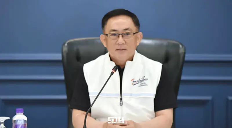 “พูนพงษ์” ว่าที่ปลัดพาณิชย์ เปิด 9 ภารกิจรับมือการค้าโลกยุคใหม่ “พูนพงษ์” ว่าที่ปลัดพาณิชย์ เปิด 9 ภารกิจรับมือการค้าโลกยุคใหม่