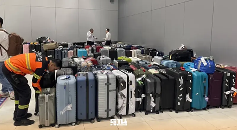 สนามบินสุวรรณภูมิเร่งการบินไทย แก้ปัญหาพนักงานภาคพื้นขาดแคลน ผู้โดยสารรอกระเป๋าอ่วม สนามบินสุวรรณภูมิเร่งการบินไทย แก้ปัญหาพนักงานภาคพื้นขาดแคลน ผู้โดยสารรอกระเป๋าอ่วม