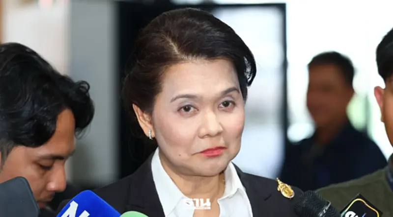 "พิรงรอง" ยื่นคำขาด จี้ กสทช. เปิดประชุมมาตรา 20 ภายใน 16 ก.ย. "พิรงรอง" ยื่นคำขาด จี้ กสทช. เปิดประชุมมาตรา 20 ภายใน 16 ก.ย.