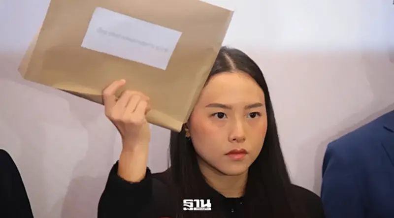 “รักชนก”ร้อง ป.ป.ช.สอบ TH-AI Passport เอาผิด “ไชยชนก-พวก” “รักชนก”ร้อง ป.ป.ช.สอบ TH-AI Passport เอาผิด “ไชยชนก-พวก”