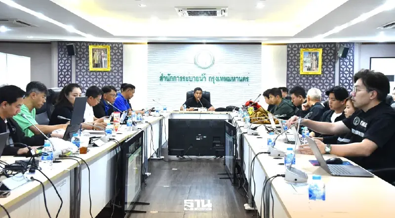 ฝนซาแต่น้ำยังสูง กทม.เร่งระบายน้ำ ช่วยกลุ่มเปราะบาง-ตั้งศูนย์พักพิง