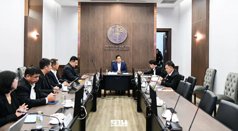 “สรรเพชญ”ลุยแก้ปัญหาจราจรท่าเรือแหลมฉบังอย่างเป็นระบบ ชูมาตรการ 3 ระยะ “สรรเพชญ”ลุยแก้ปัญหาจราจรท่าเรือแหลมฉบังอย่างเป็นระบบ ชูมาตรการ 3 ระยะ