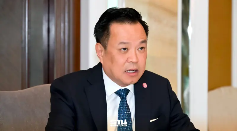 นายกฯ สั่ง "ไตรรัตน์" แจงปมประชุมบอร์ด หลังศาลชี้คดีคุณสมบัติประธาน กสทช.