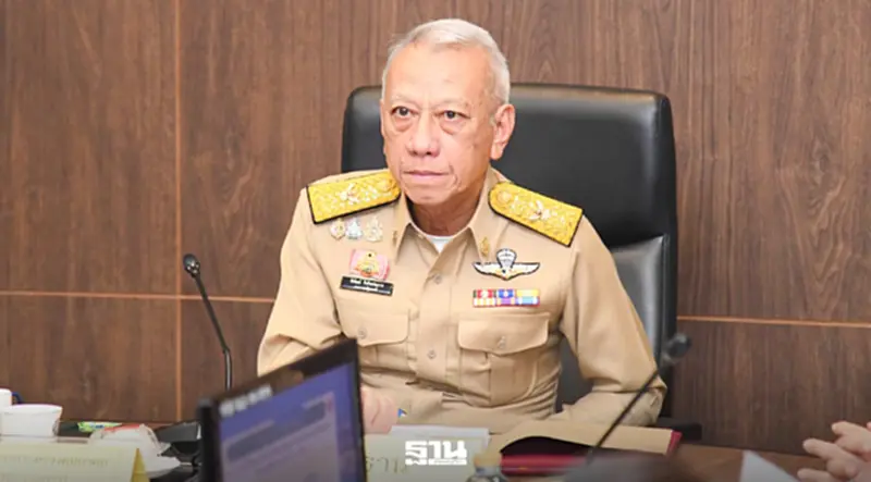 "พิพัฒน์" สั่งออกมาตรการฟื้นฟูน้ำท่วม อุ้มผู้ประสบภัย "พิพัฒน์" สั่งออกมาตรการฟื้นฟูน้ำท่วม อุ้มผู้ประสบภัย