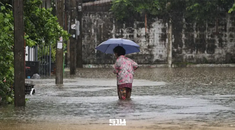 ฝนตกหนัก 3 ต.ค. 2569 เฝ้าระวัง 25 จังหวัดและ กทม. เสี่ยงลมแรง–ฟ้าผ่า ฝนตกหนัก 3 ต.ค. 2569 เฝ้าระวัง 25 จังหวัดและ กทม. เสี่ยงลมแรง–ฟ้าผ่า
