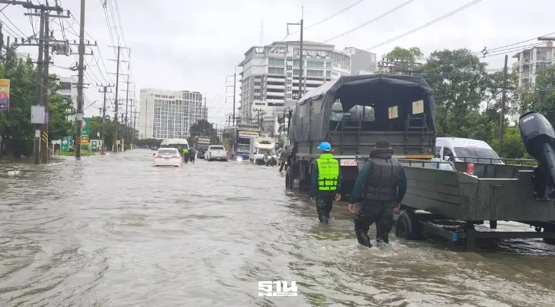 น้ำเหนือจ่อกระทบนิคมฯ เจ้าพระยาเร่งระบาย 3,046 ลบ.ม./วินาที อมตะซิตี้ยังขังสูง 70 ซม.